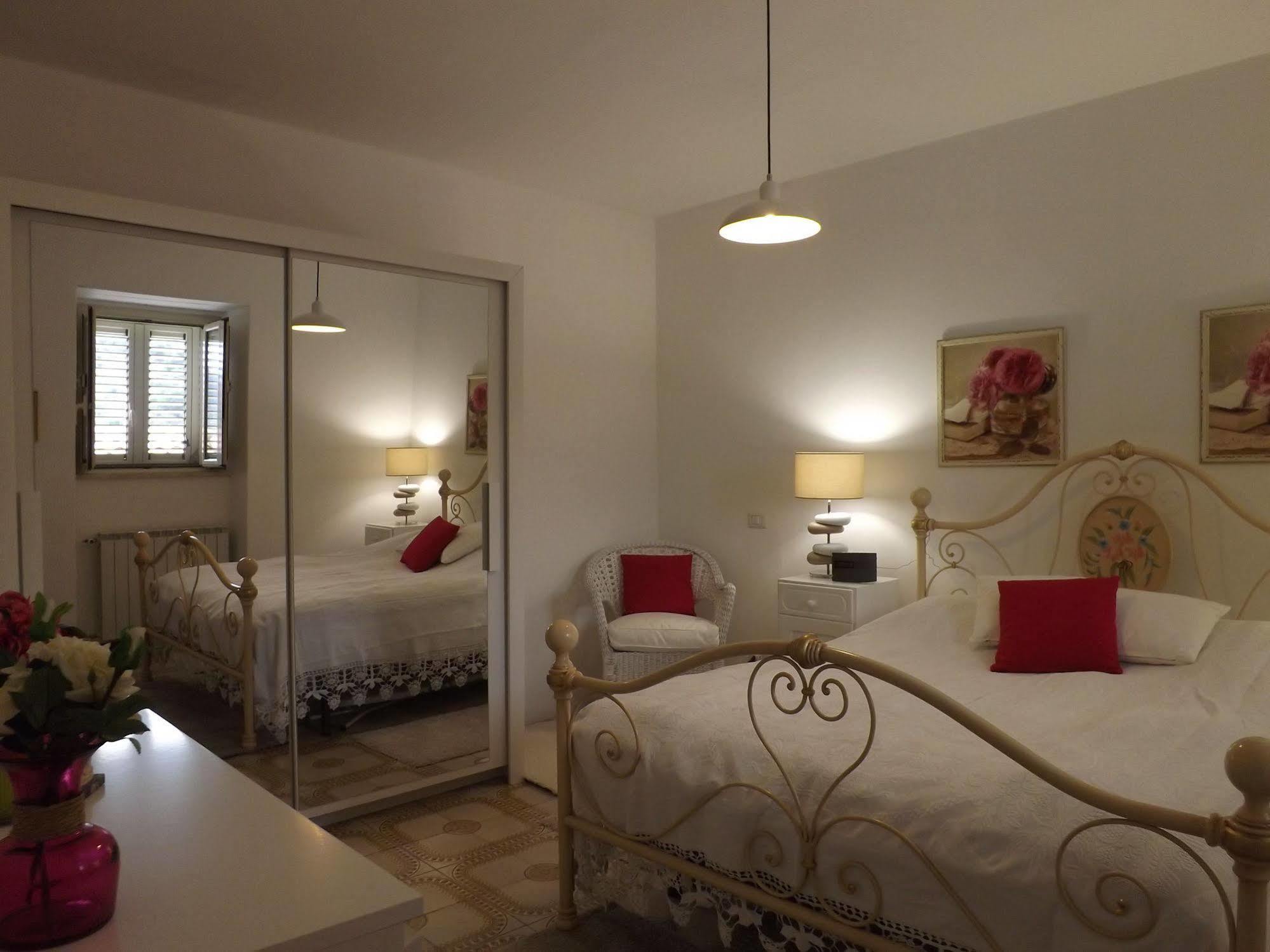 Albergo Diffuso Borgo Gallodoro Екстериор снимка