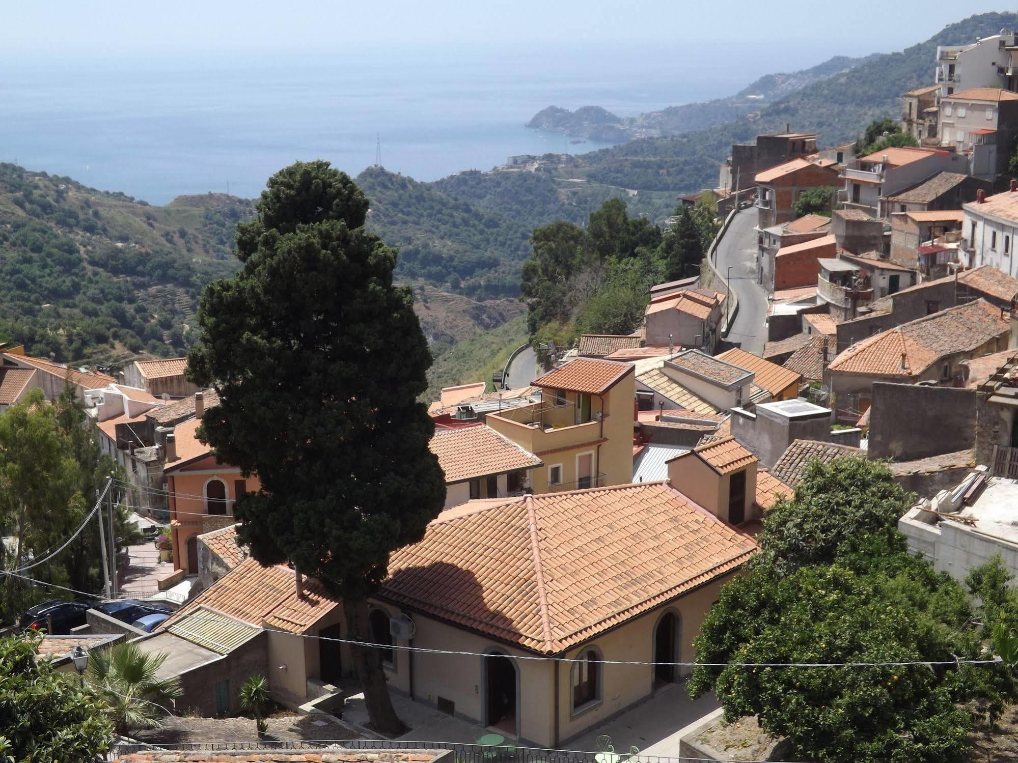 Albergo Diffuso Borgo Gallodoro Екстериор снимка