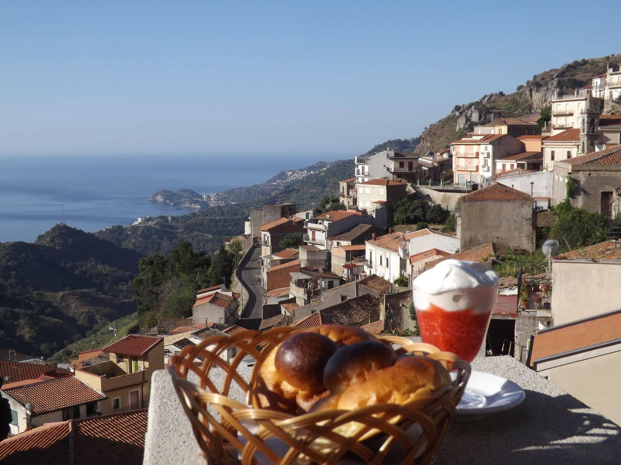 Albergo Diffuso Borgo Gallodoro Екстериор снимка