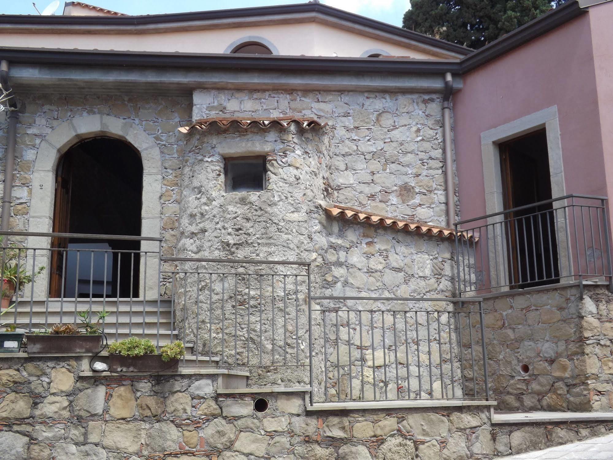 Albergo Diffuso Borgo Gallodoro Екстериор снимка